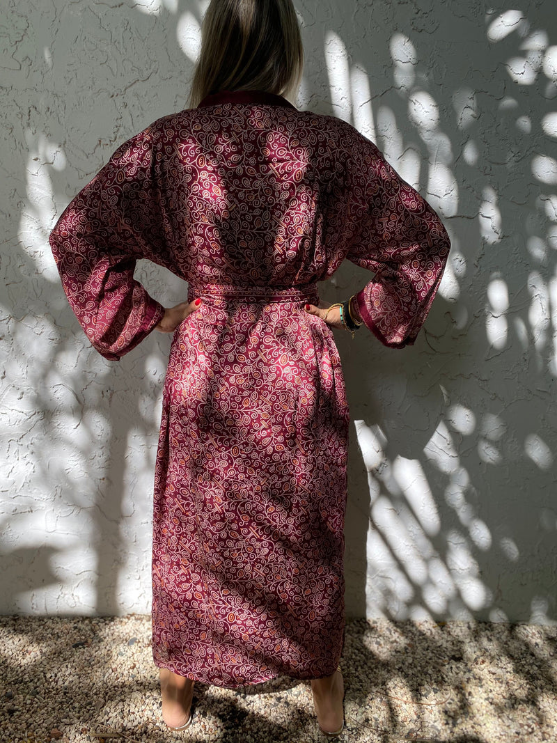 Vintage Jardin Kimono Cabernet