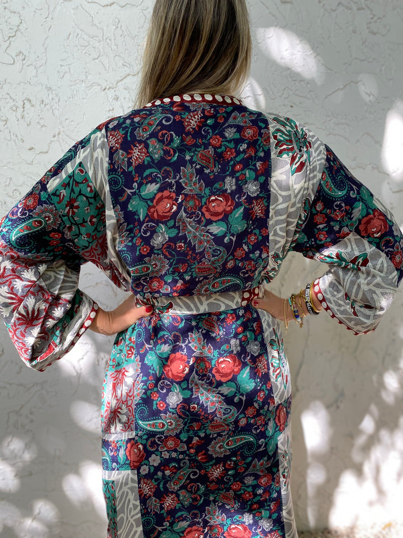 Vintage Jardin Kimono Paisley Flowers
